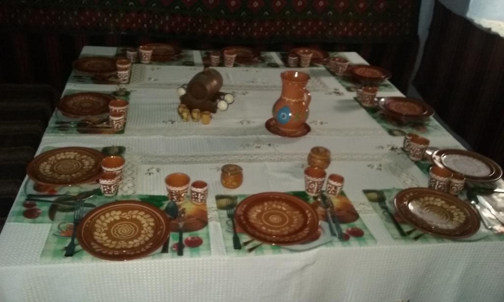 La Popas Hotel Várhely Kültér fotó