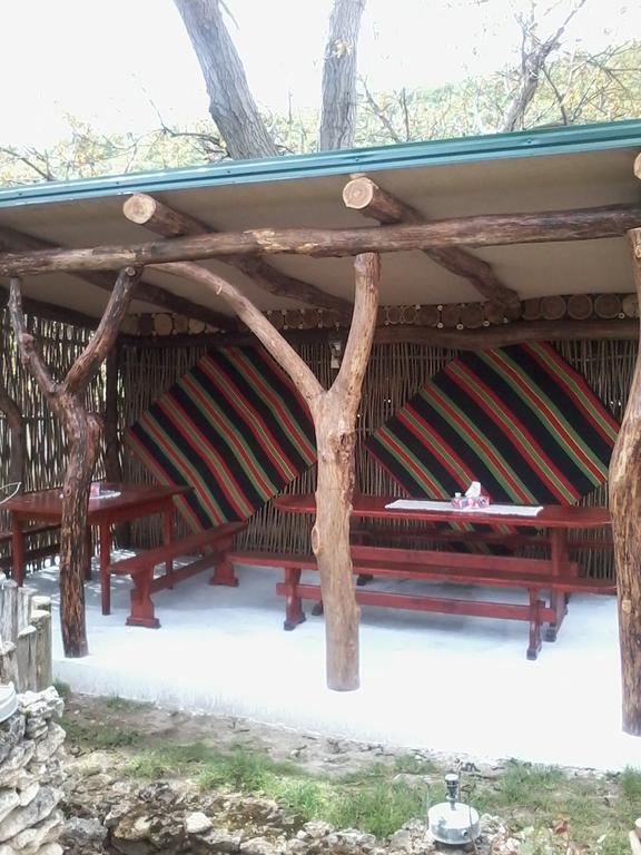 La Popas Hotel Várhely Kültér fotó