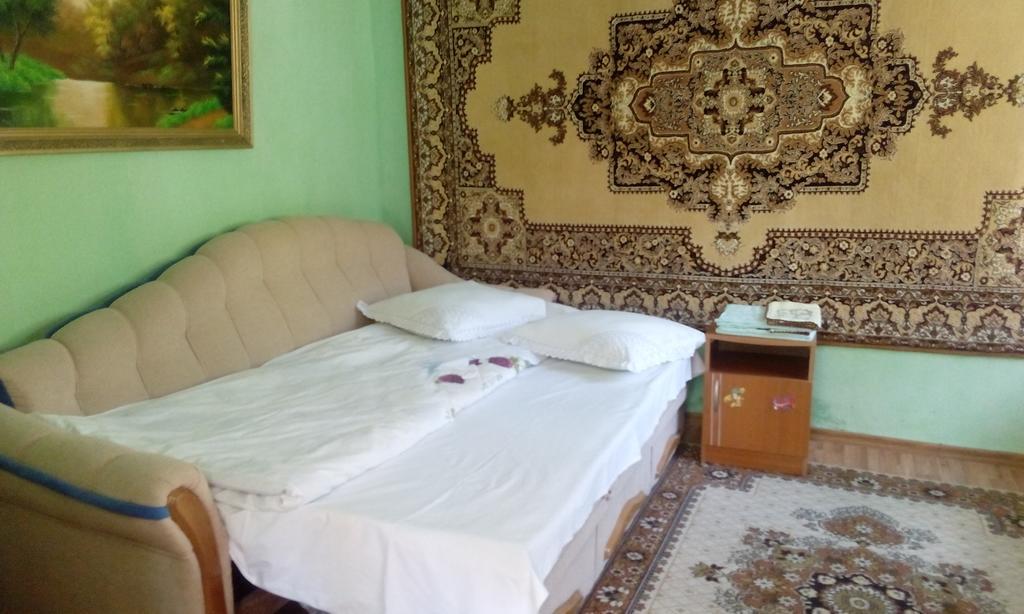 La Popas Hotel Várhely Kültér fotó